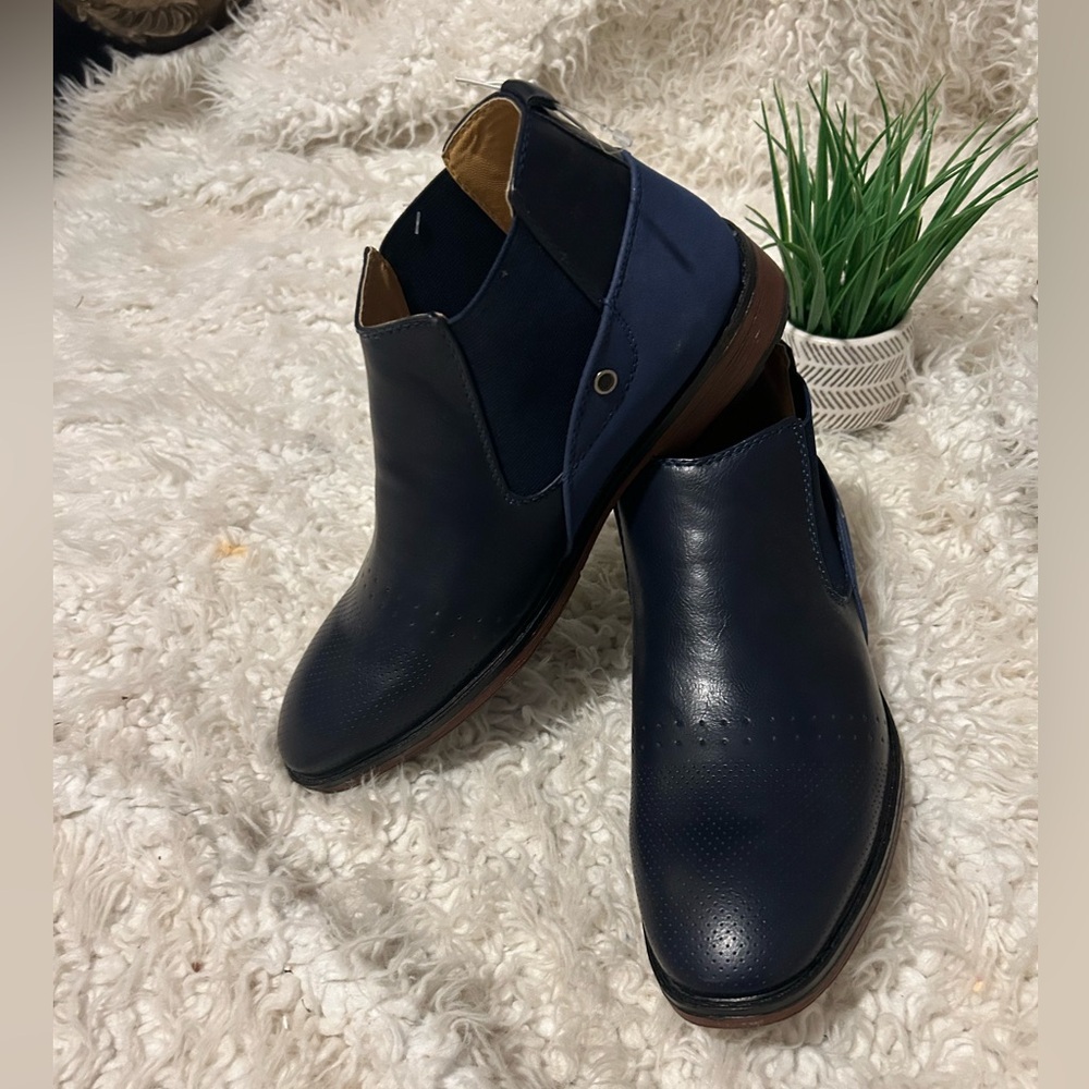 Andrew Fezza Chukkas Slip-On Ankle Boot Navy Short Limited NIB